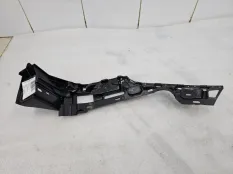 Кронштейн задний левый Volkswagen Touareg