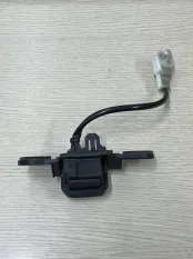 Кнопка открывания багажника Lexus ES7