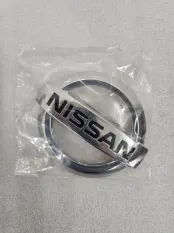 Эмблема крышки багажника Nissan Qashqai J11