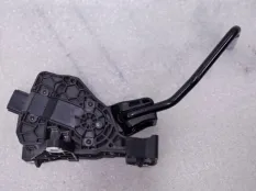 Педаль газа Lexus ES7