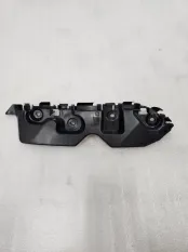 Кронштейн передний бампера левый Renault DUSTER