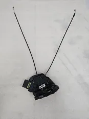 Замок двери задней левой Mazda 3