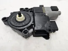 Моторчик стеклоподъемника зад. правый Hyundai i40