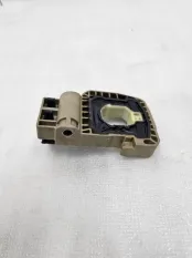 Кронштейн радиатора передний левый BMW 5-Series