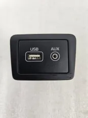 Блок USB/AUX Hyundai Santa Fe 3 DM