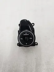 Блок регулировки зеркал Hyundai i40