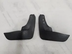 Передние брызговики Renault Arkana