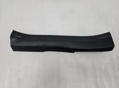 Накладка порога задняя правая Toyota RAV4