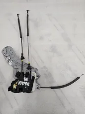 Замок задней правой двери Hyundai Elantra 5