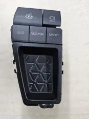 Блок кнопок Toyota RAV4 XA50