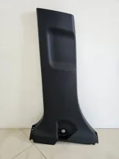 Накладка центр. стойки левая Toyota RAV4 XA50