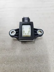 Датчик удара Hyundai Santa Fe DM