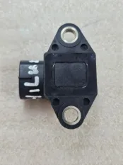 Датчик ускорения Toyota Hilux