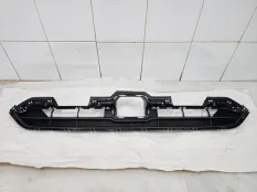 Нижняя решетка бампера Haval F7