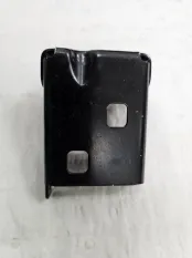 Кронштейн передней панели Mercedes e-class