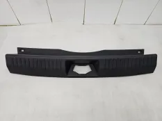 Накладка замка багажника Omoda C5