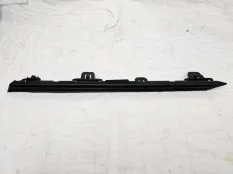 Молдинг решетки радиатора правый Toyota RAV4 XA50