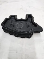 Уплотнитель правого крыла Toyota RAV4 XA50