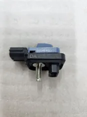 Датчик удара Toyota RAV4 XA50