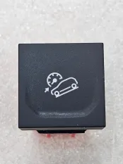 Кнопка помощи при спуске Renault Duster 2