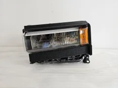 Фара левая Toyota Prado 250
