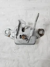 Замок капота Renault Logan