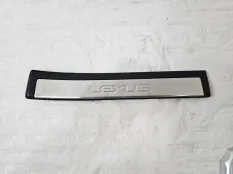 Накладка порога задняя правая Lexus ES6