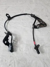 Датчик ABS задний правый Hyundai Santa Fe DM