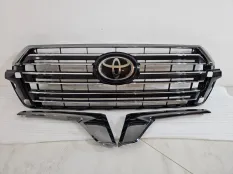 Решетка радиатора Excalibur Toyota LC 200