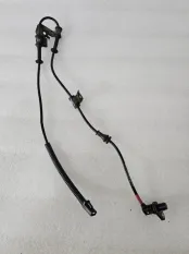 Датчик ABS передний правый Hyundai Solaris