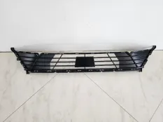 Решетка в бампер Hyundai Elantra 7