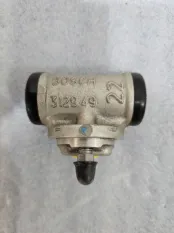 Задний тормозной цидиндр Renault Kangoo 2