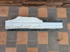 Порог левый Toyota Rav 4 40 (3ZRFE) 2019