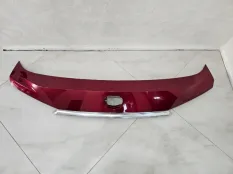 Накладка крышки багажника Lexus RX4