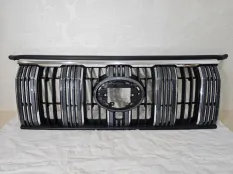 Решетка радиатора Toyota Prado 150