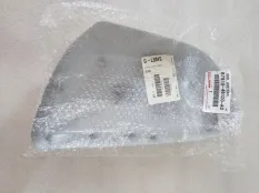 Крышка зеркала правая Toyota Highlander 2