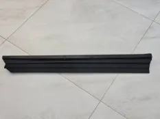 Молдинг двери передней правой Lexus NX