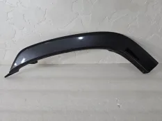 Накладка зад. левой двери Toyota LC 300