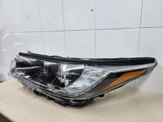 Фара правая Toyota Highlander 3