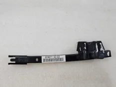 Направляющая стекла двери передняя правая Toyota