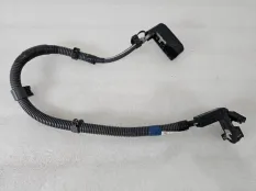 Клемма аккумулятора плюс Toyota RAV4 40