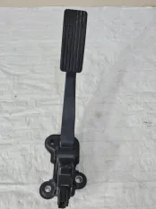 Педаль газа Mitsubishi ASX