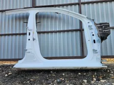 Дверной проем правый со стойками Haval Jolion