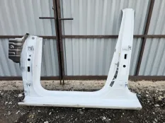 Порог со стойками левый Haval Jolion