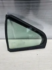 Форточка двери задняя левая Lexus ES5