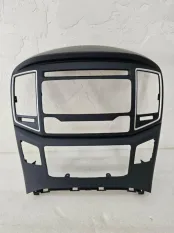 Рамка магнитолы Hyundai Grand Starex H1