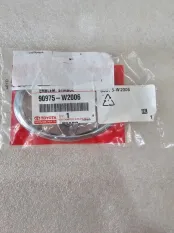 Эмблема крышки багажника Toyota Corolla E210