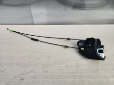 Замок задней левом двери Toyota RAV4 40