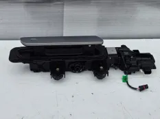 Ручка двери передняя правая Haval F7