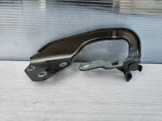 Петля капота левая Renault Duster 2